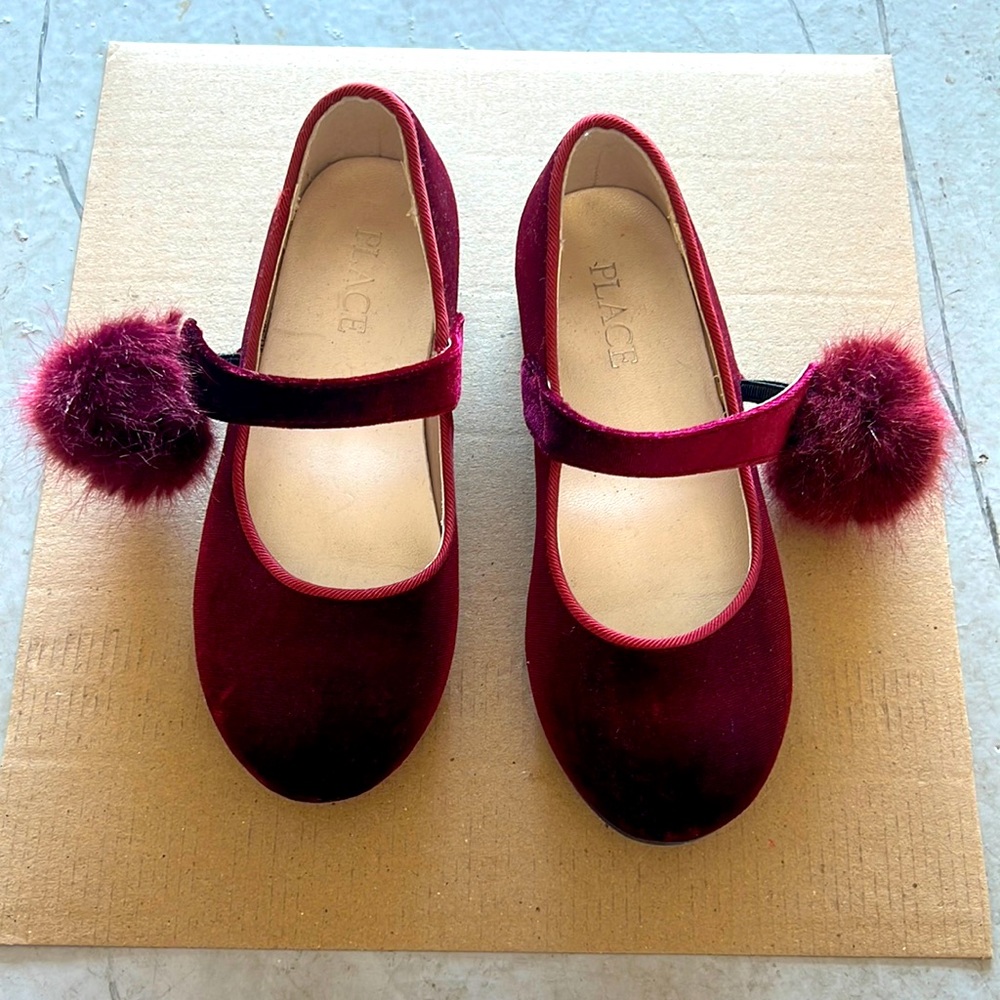 Girls size 12 dress shoes
